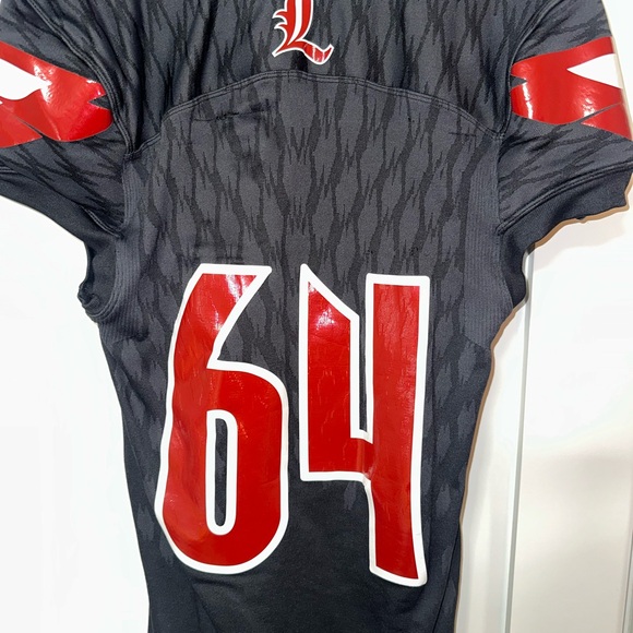 Game Worn Louisville Cardinals Football Jersey - Picture 5 of 6